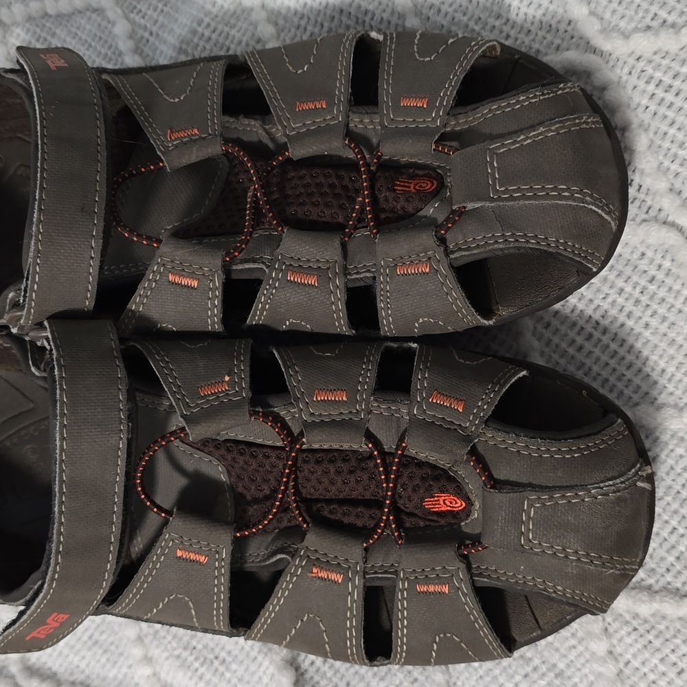 - Teva - Picture 6 of 6